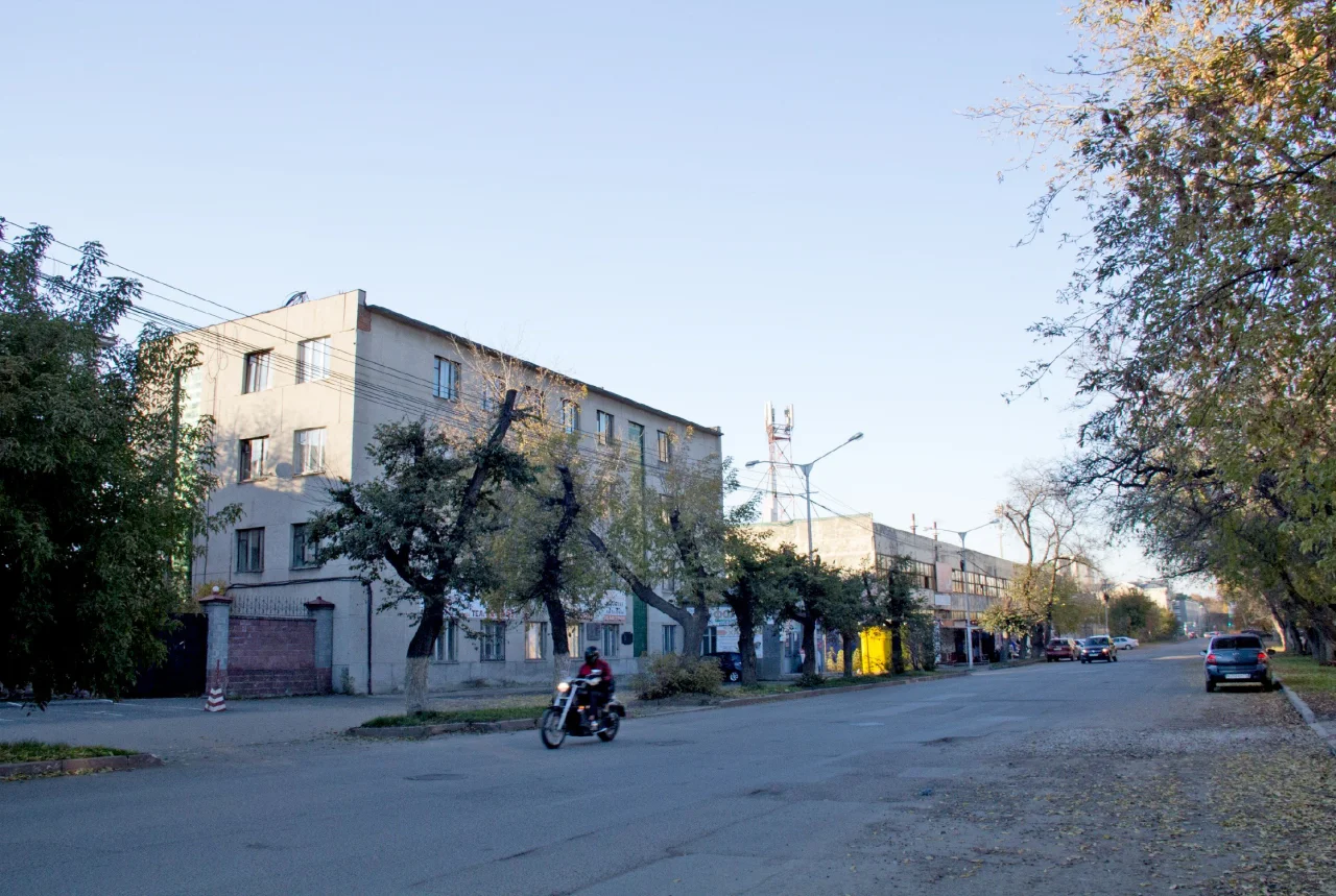 Levs lltomsk one2