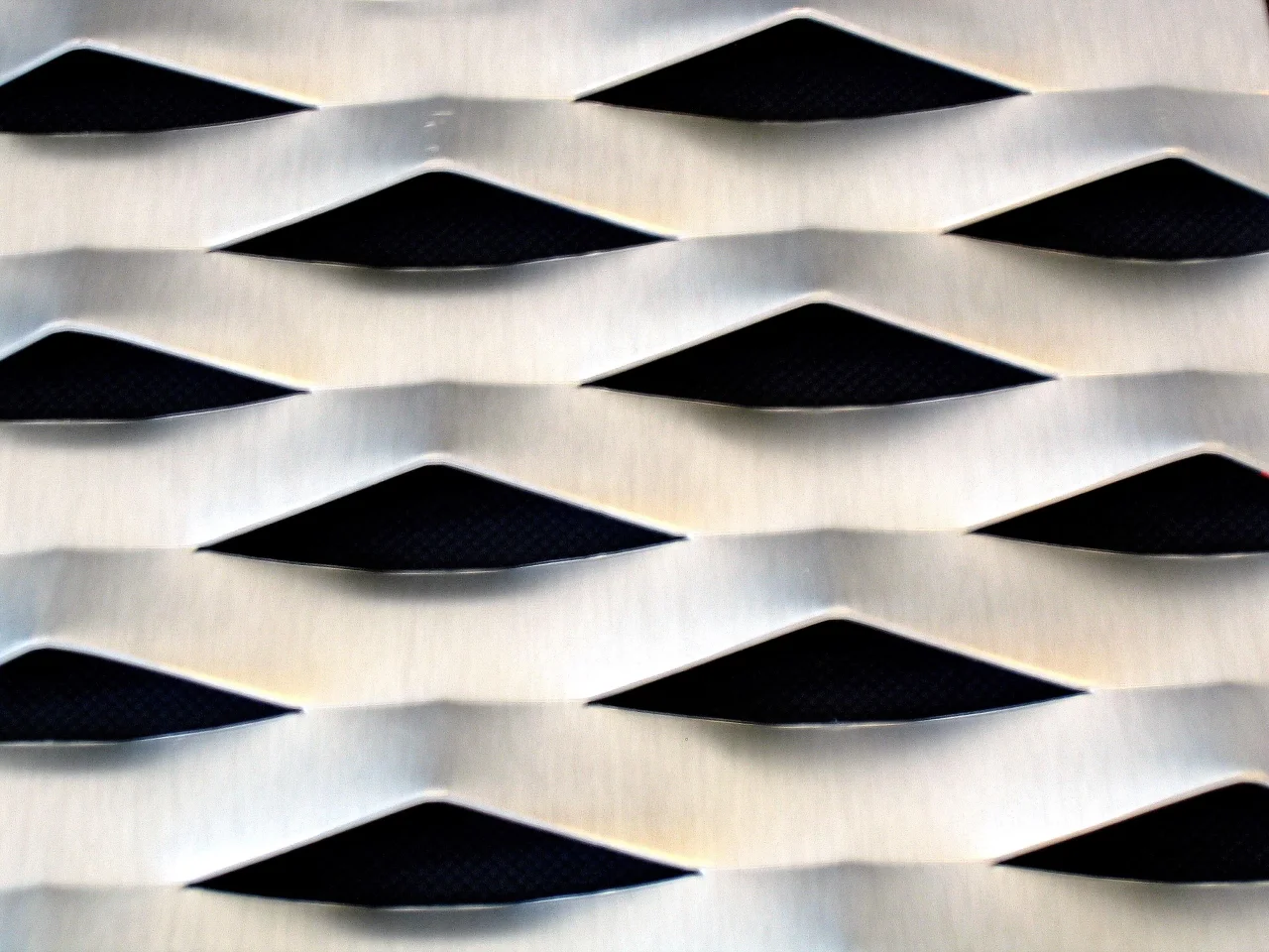 LEVS Kersten strekmetaal min