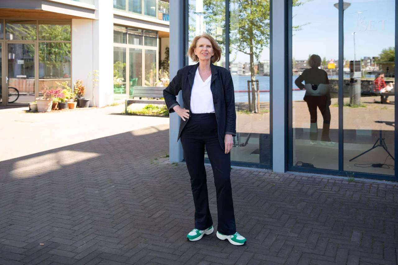 LEVS Marianne Loof 11a min