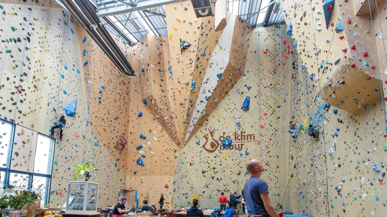 LEVS Klimmuur foto 3