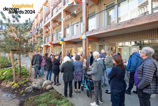 ROOT: burendag en longlist dezeen awards