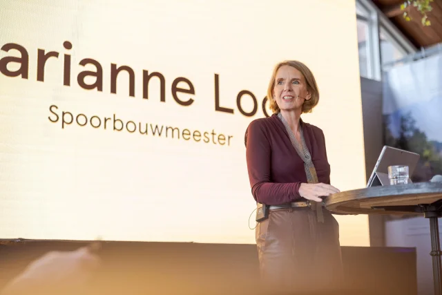 Marianne Loof hands over the role of 'Spoorbouwmeester'