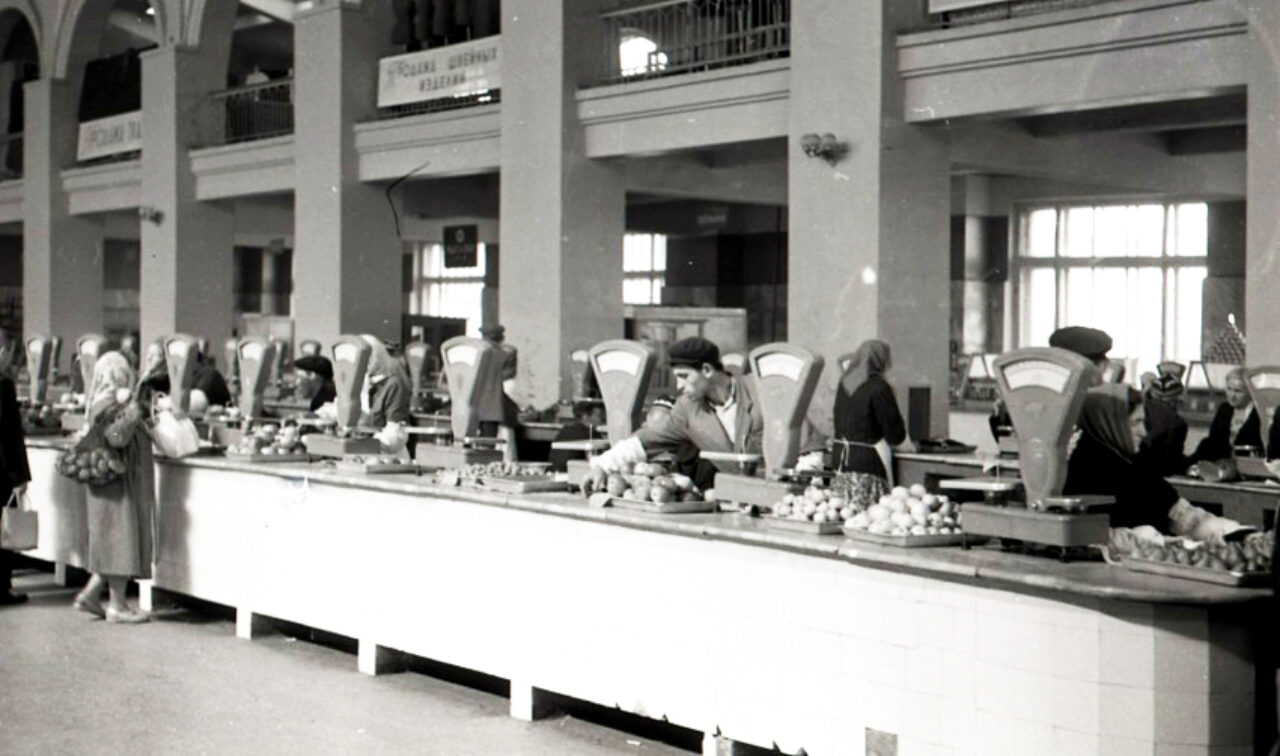 LEVS Forum City historic market
