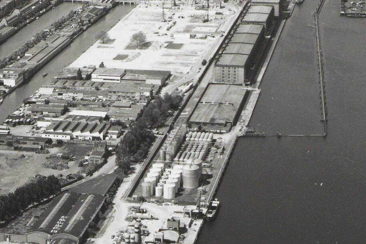 Entrepothaven 1987 Stadsarchief Amsterdam crop min
